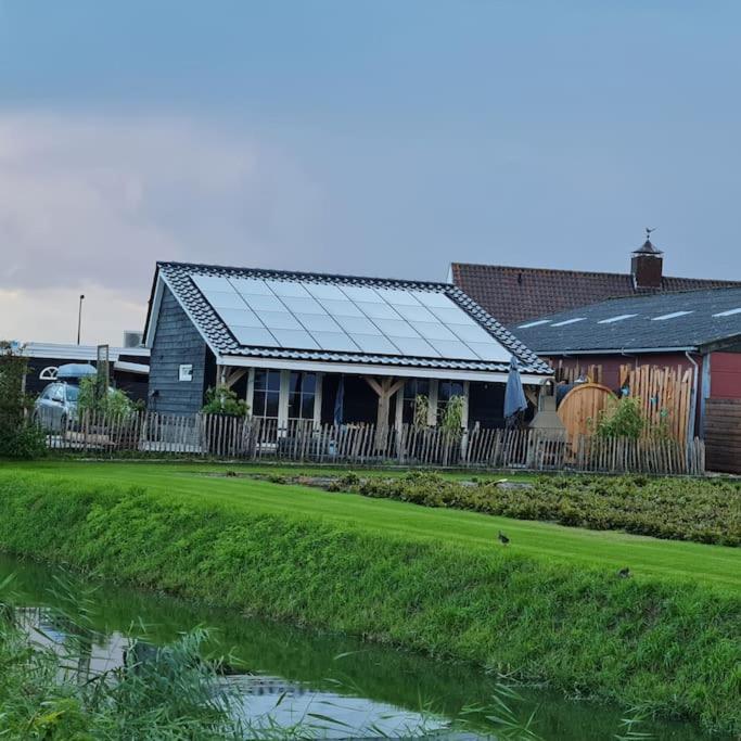 Wellness Chalet Met Jacuzzi, Sauna, Omheinde Tuin, Sint-Annaland Buitenkant foto